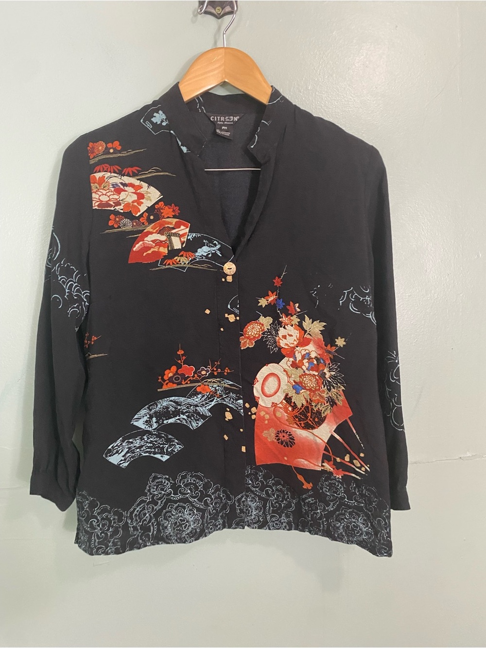 Citron Silk Floral Black Blouse Top Asian Petite‎ Medium